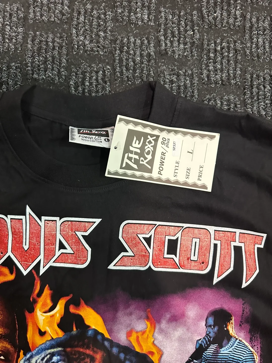 New Graphic Vintage Travis Scott Tee size Large image indicator(3)
