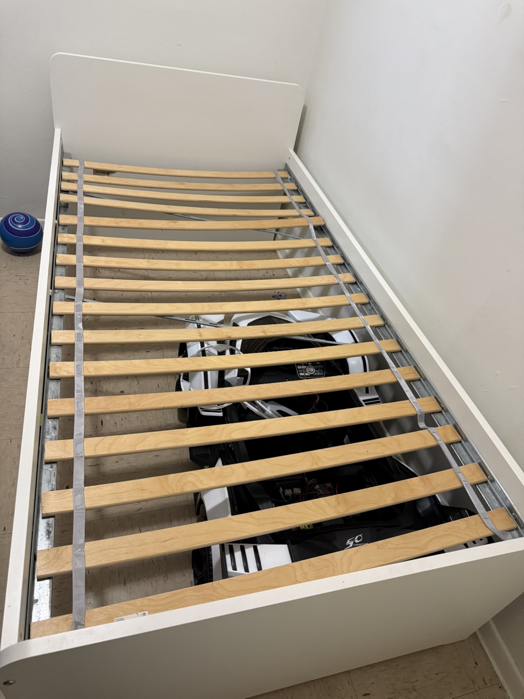 IKEA SLÄKT Bed frame with slatted base - photo 2