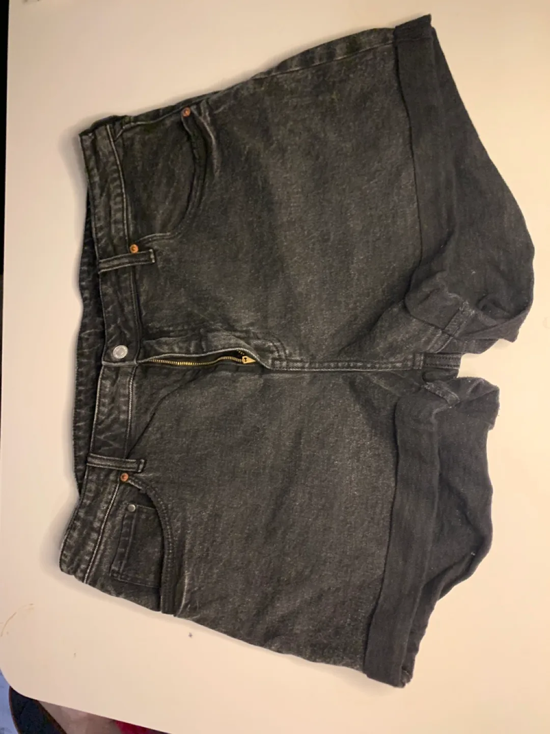H&M Mom Shorts Size 18 image indicator(4)