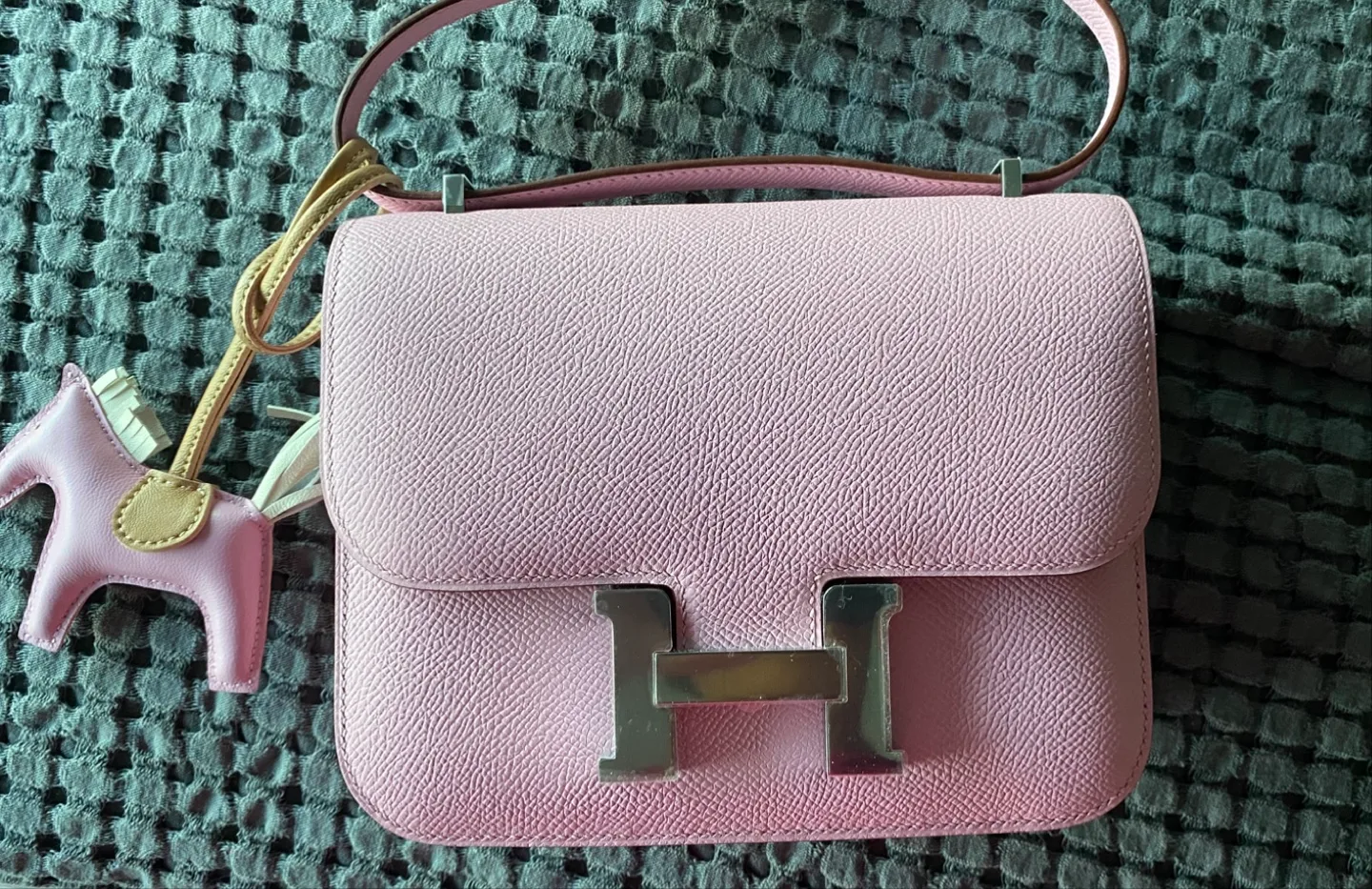 Hermès Mini Constance 19 - Rose Sakura thumbnail