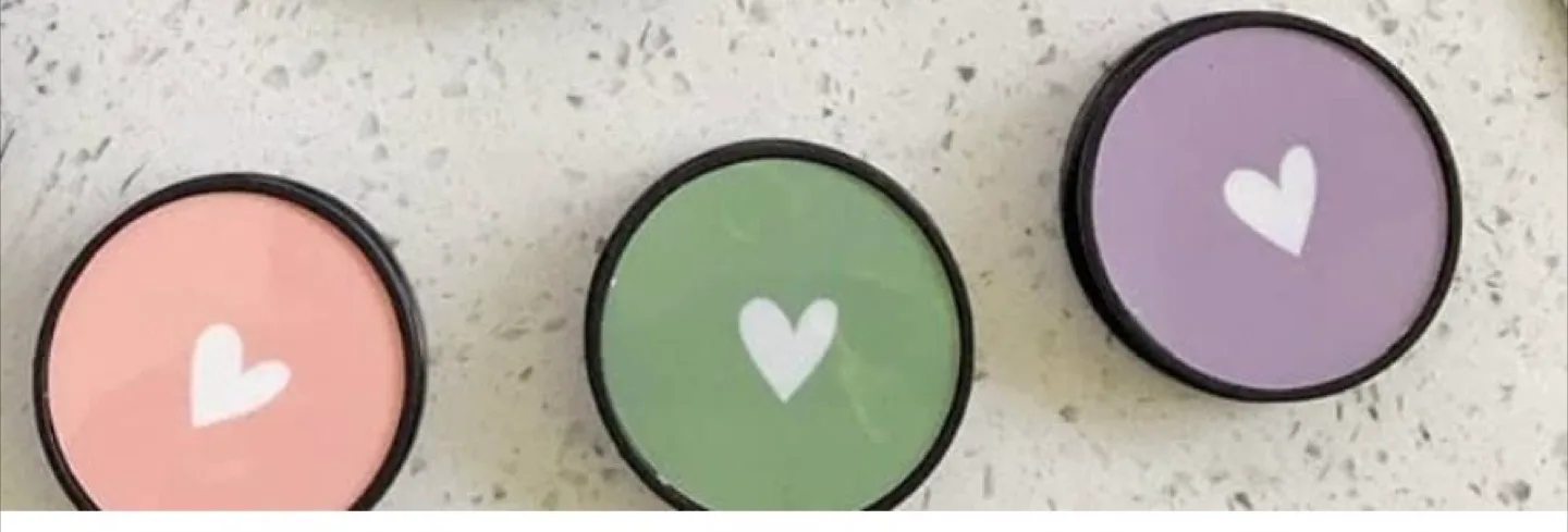 New 4-Pack Phone Grips - Marble, Floral, Hearts image indicator(6)