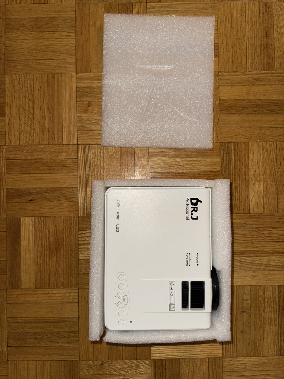 DR.J Professional LCD USB LED Projector - photo 5