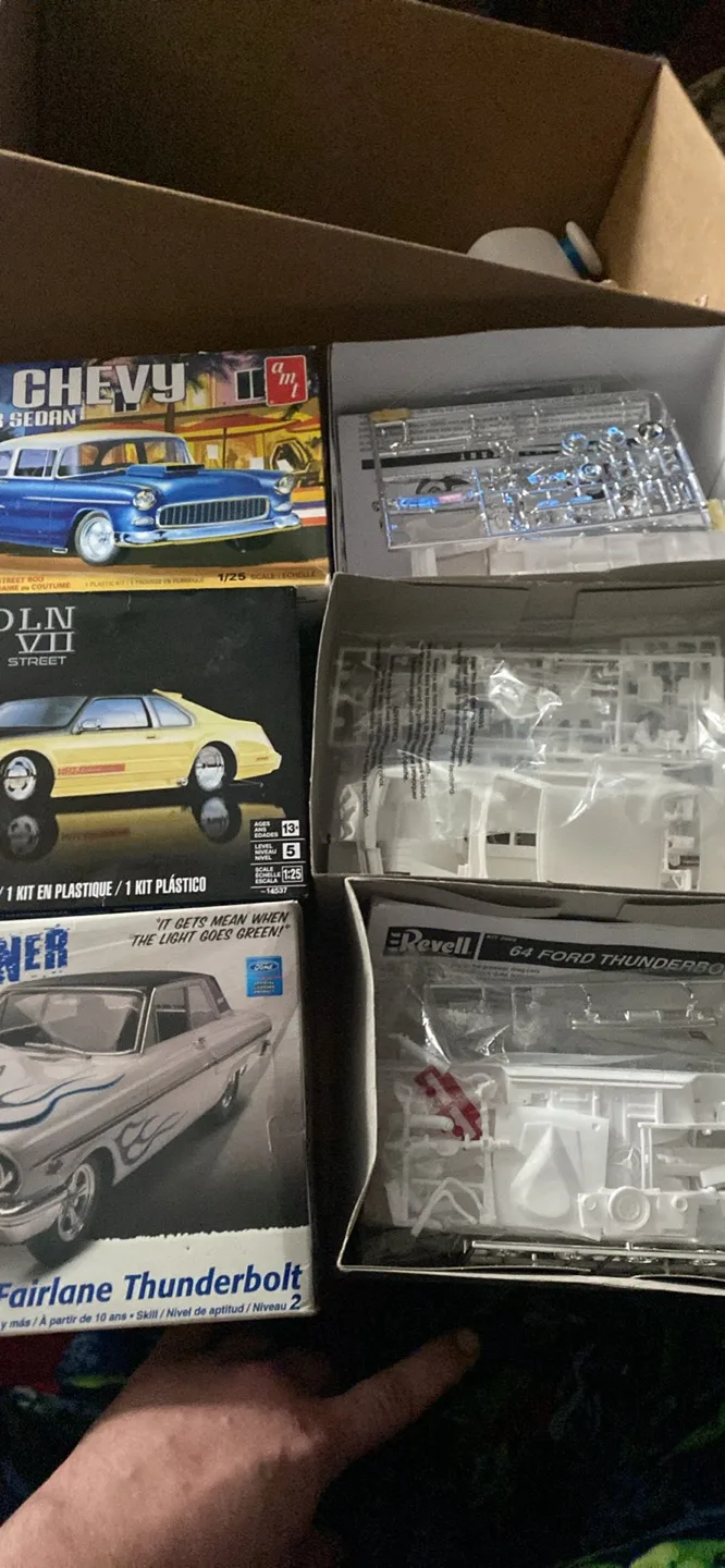Revell Car Model Kits - Chevy, Lincoln, Ford thumbnail