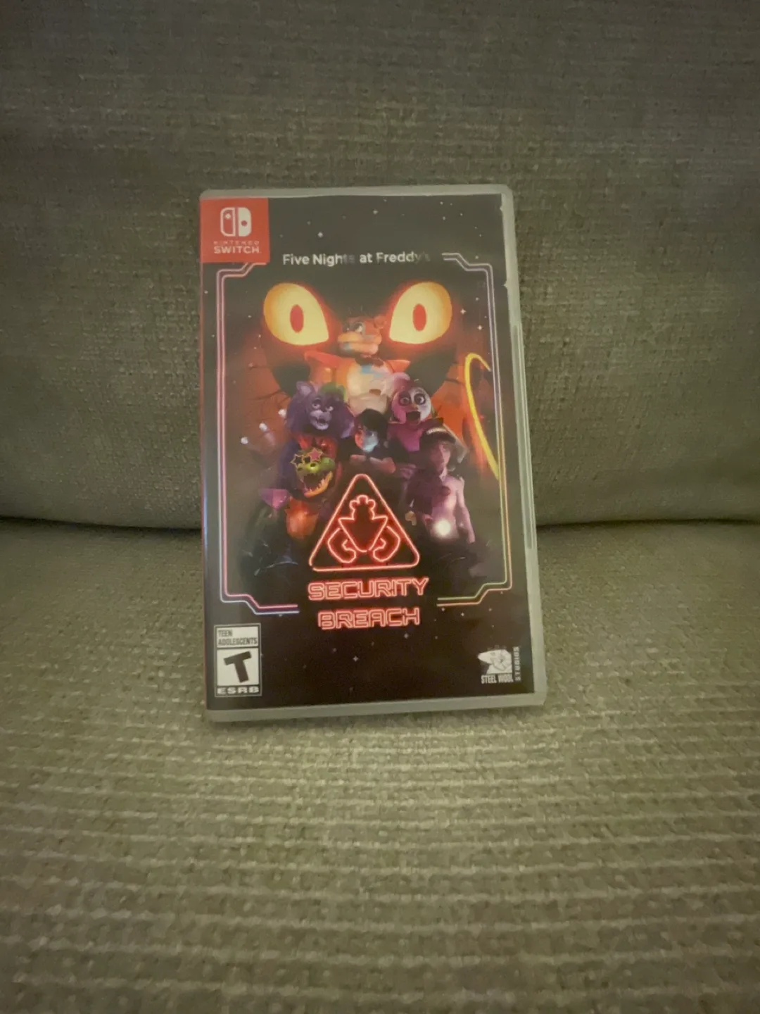 Five Nights at Freddy's: Security Breach - Nintendo Switch thumbnail