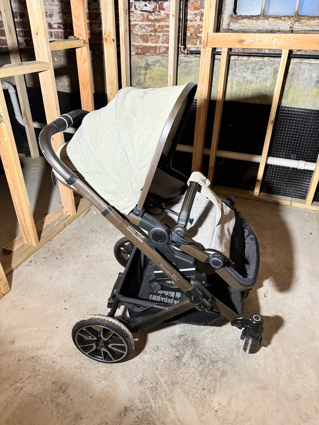 Mercedes Benz Hartan Stroller thumbnail