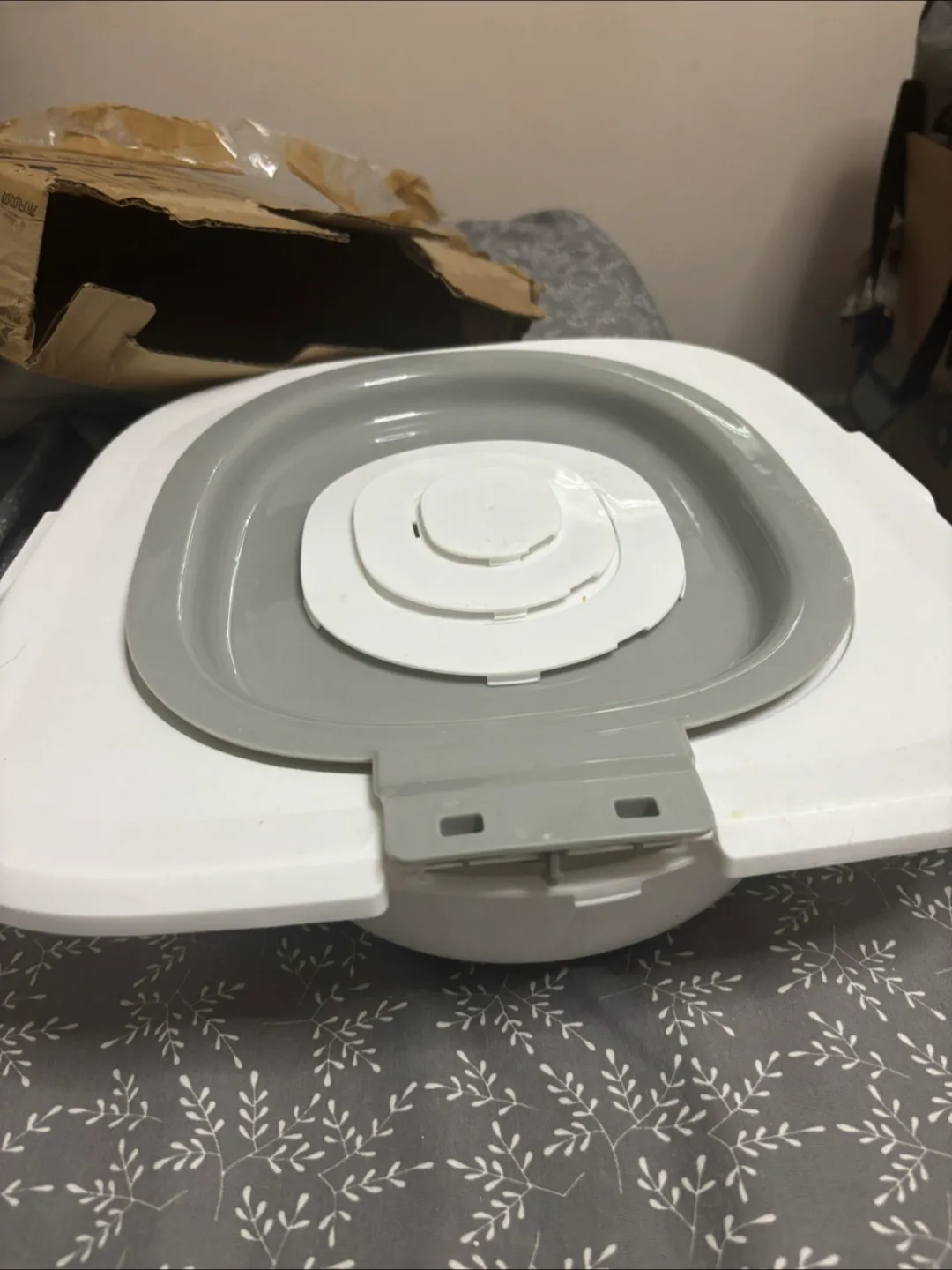 Like NEW Cat Toilet Training Seat with multi training sets image indicator(2)