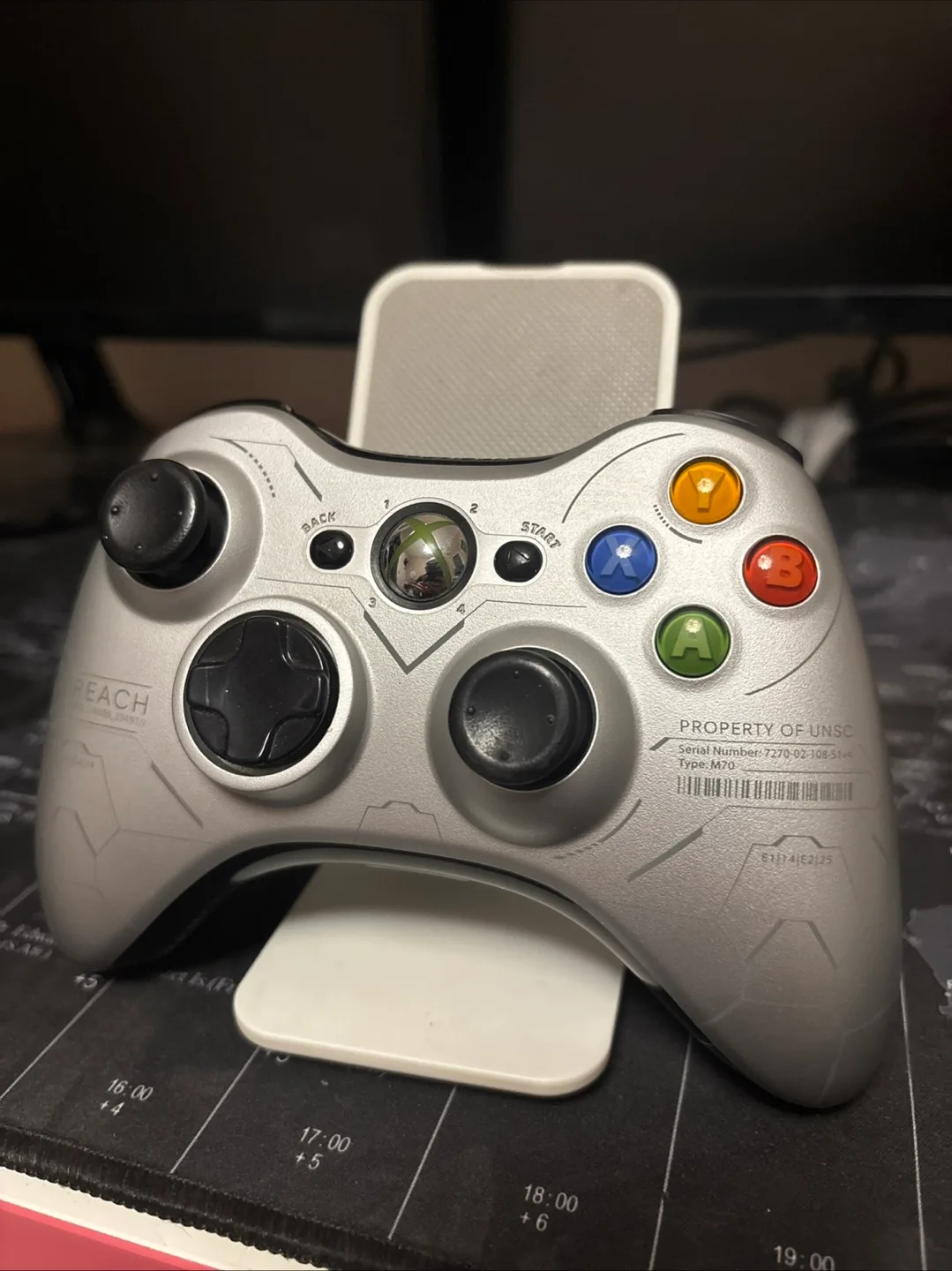 Xbox 360 Halo Reach Controller thumbnail