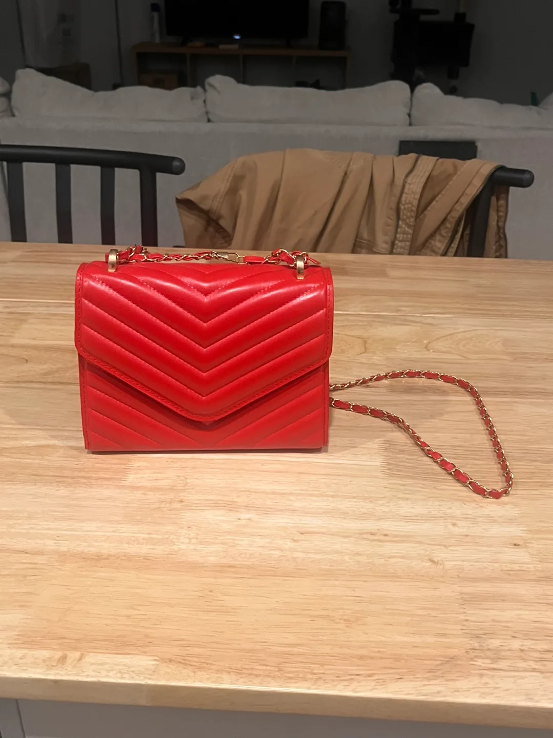 Red Chevron Pattern Crossbody Bag thumbnail