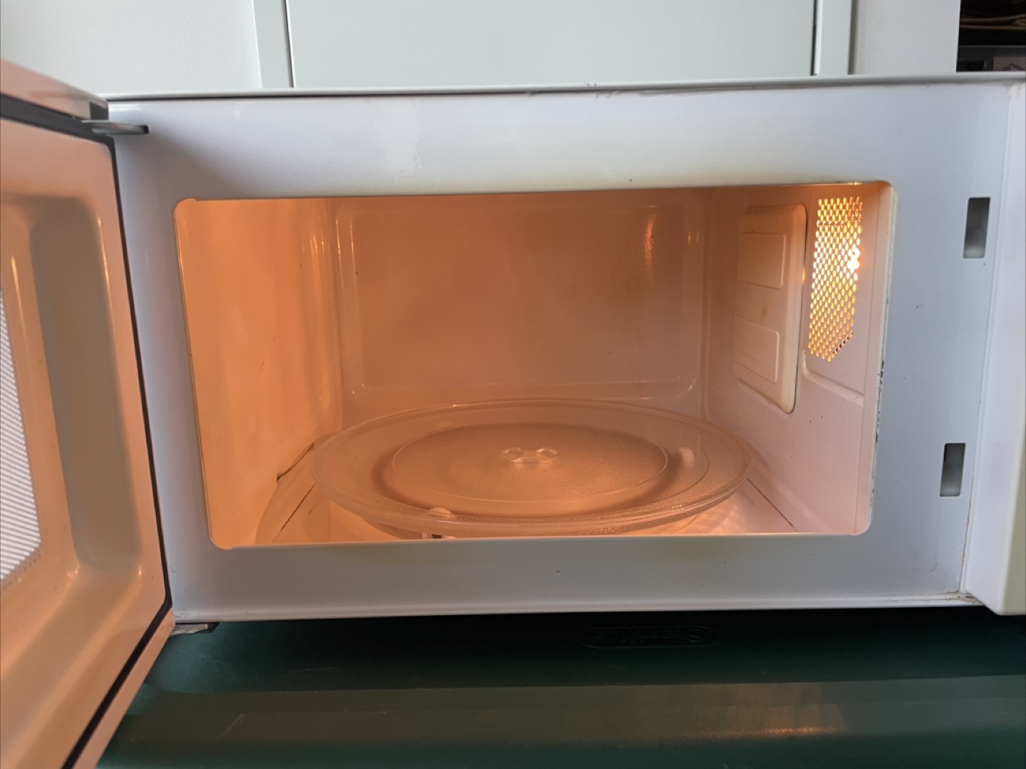 Magnasonic Microwave - photo 2