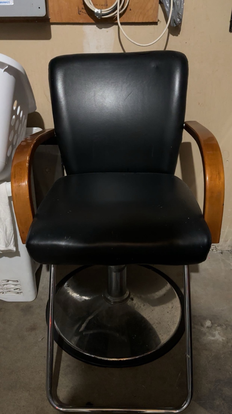Salon Shampoo Bowl & Rolling Cabinet - photo 3