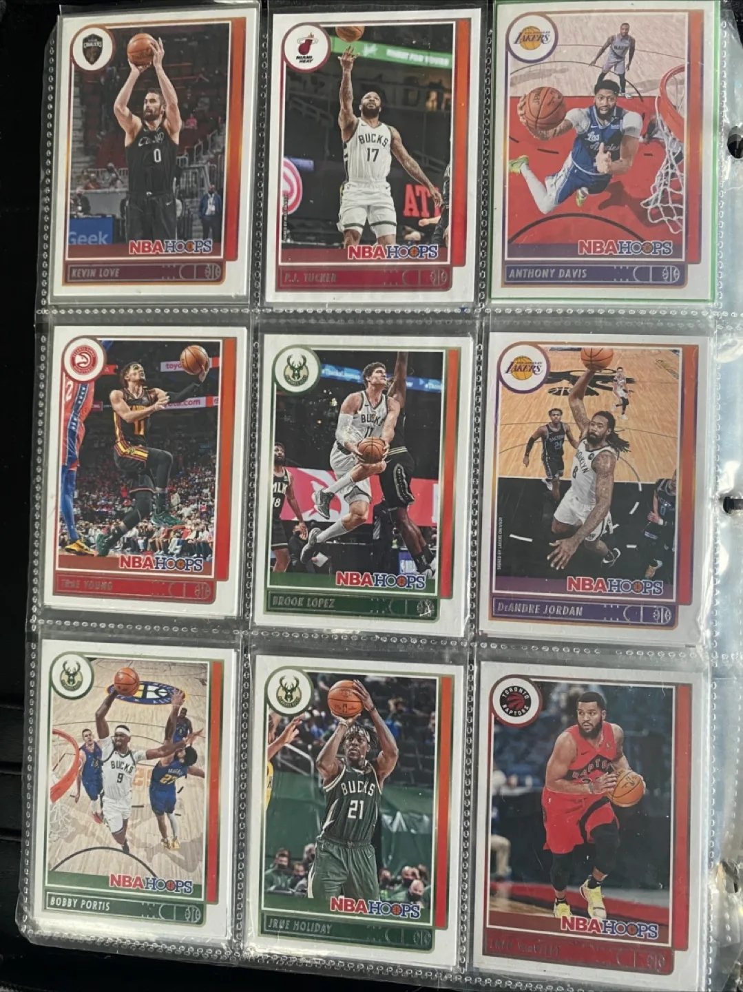 NBA Hoops & Prizm Basketball Trading Cards image indicator(6)