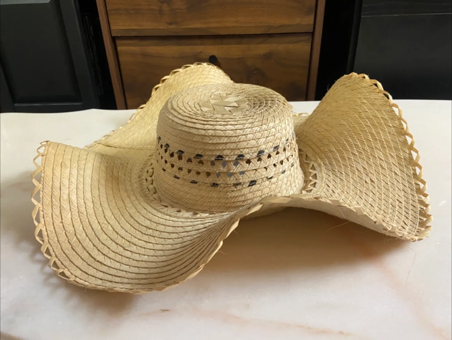 Cuban women’s straw hat thumbnail