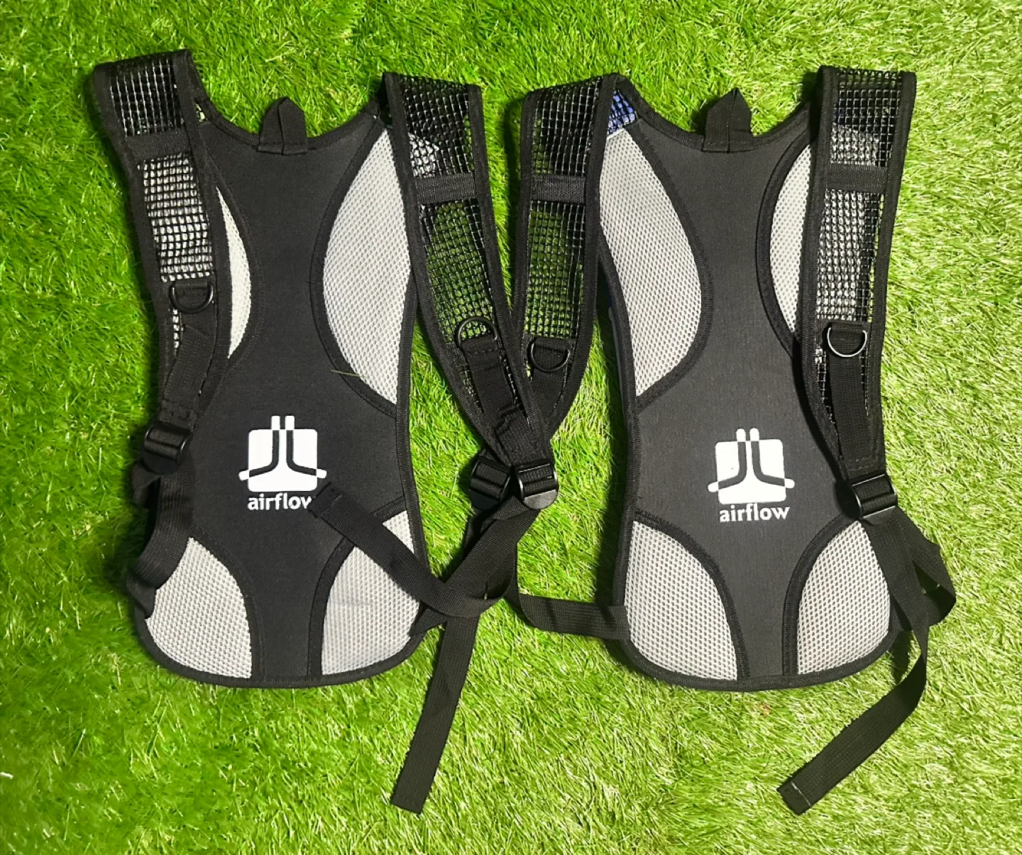 💙💚2 JYZ Hydration Packs - Green & Blue image indicator(2)