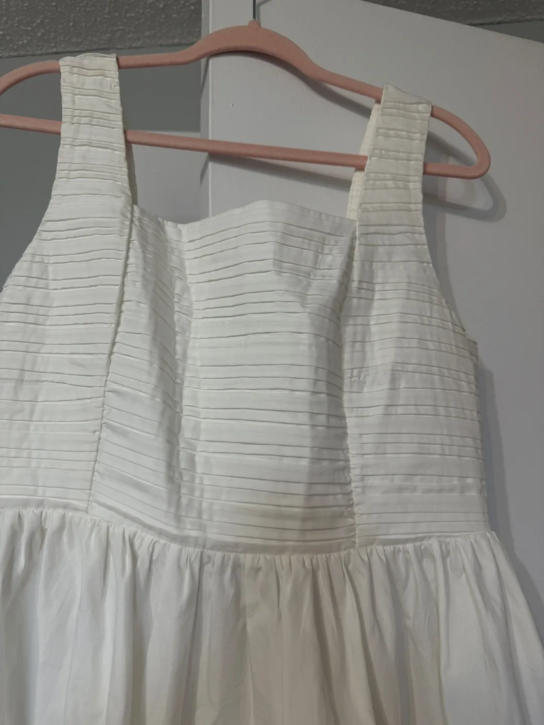 H&M Divided White Dress - Size M image indicator(2)
