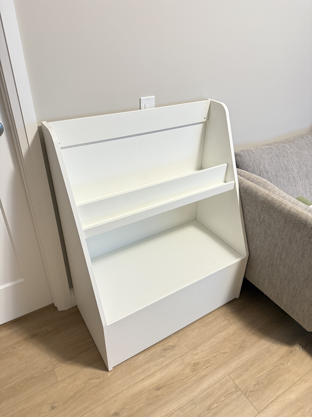White Bookshelf