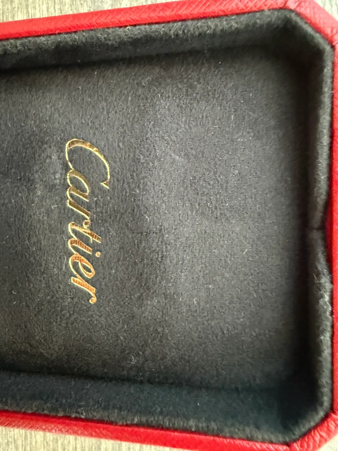 Cartier Marry rings Box image indicator(3)