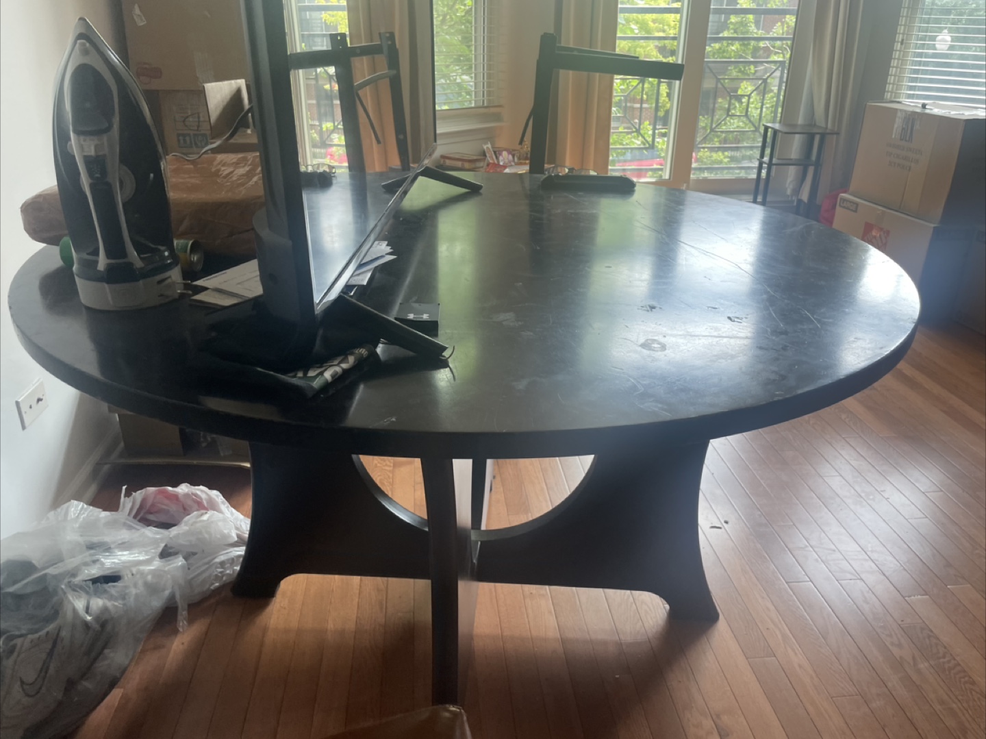 Round Dark Wood Dining Table - photo 3