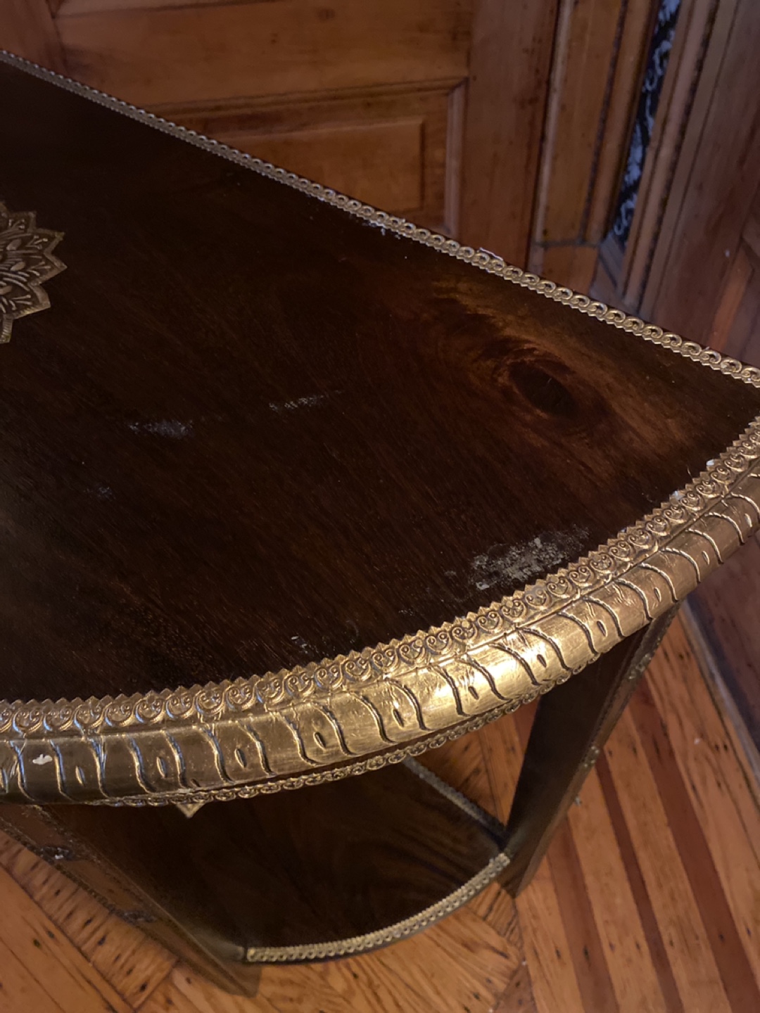 Half-Moon Entryway Table - photo 4