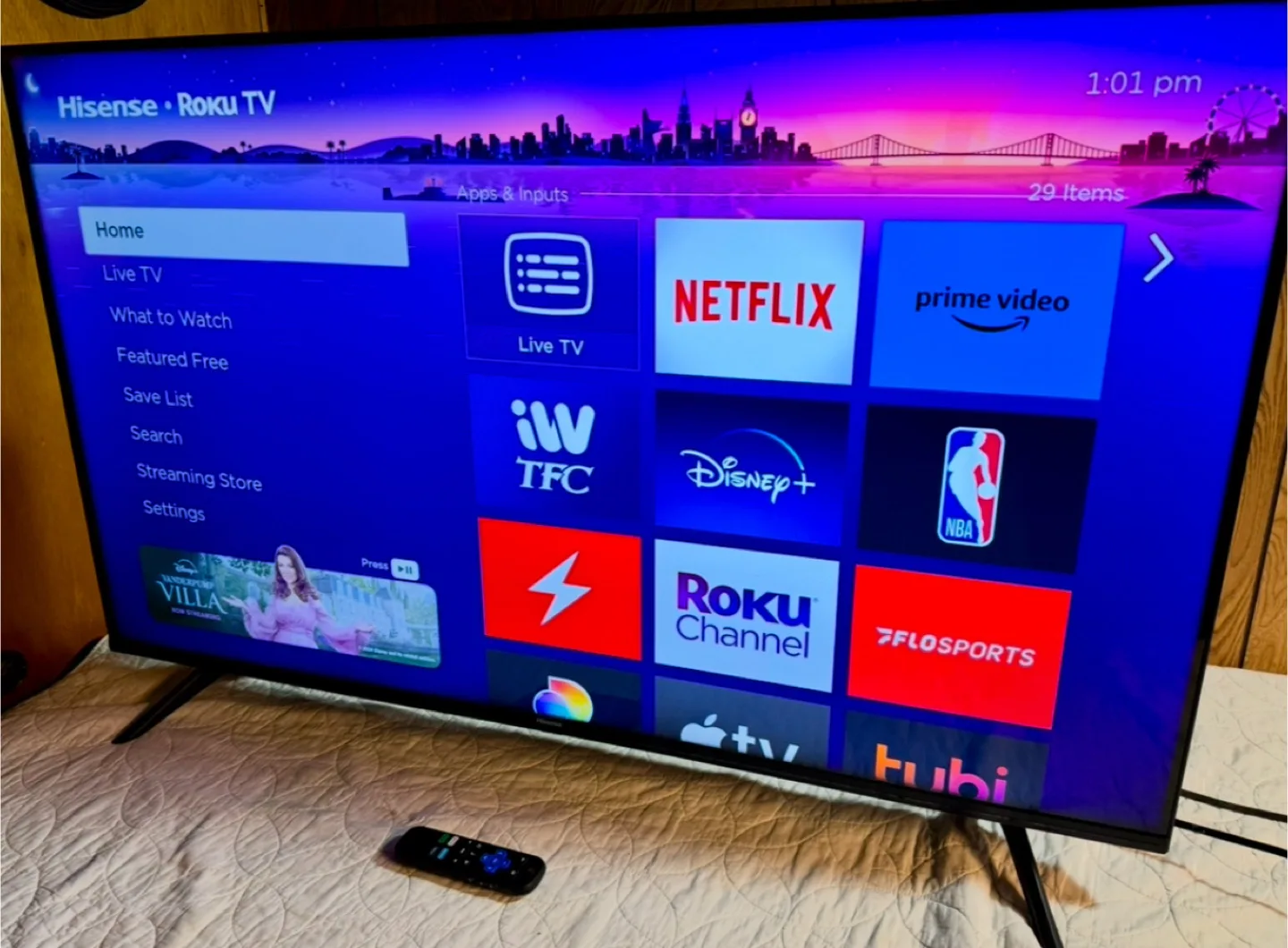 Hisense 58" R6 Series 4K UHD Smart Roku TV thumbnail