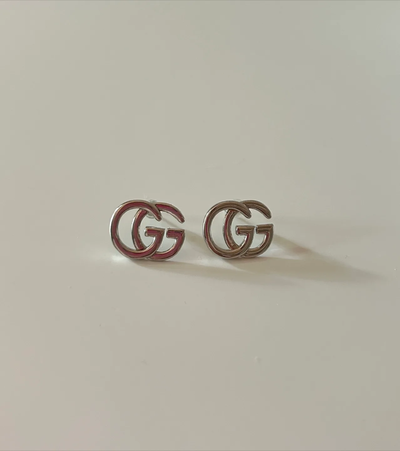 Gucci GG Stud Earrings in 100% silver thumbnail