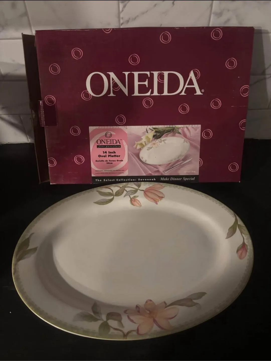 Oneida Savannah 14 Inch Oval Platter thumbnail