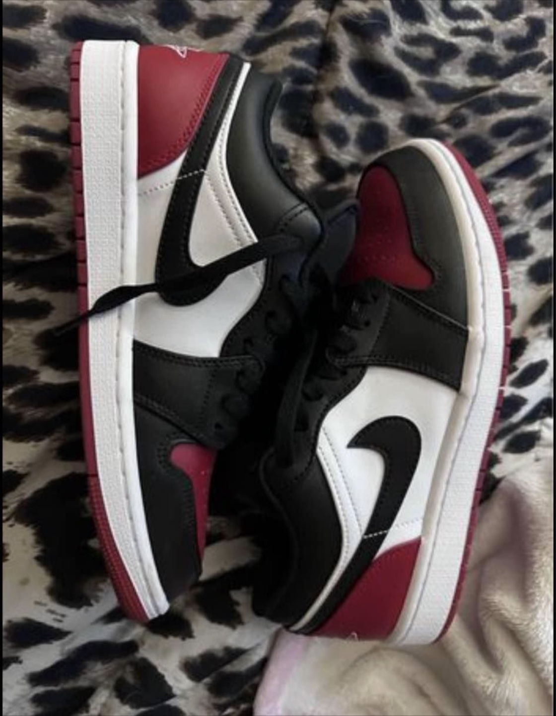 Nike Air Jordan 1 Low - photo 2