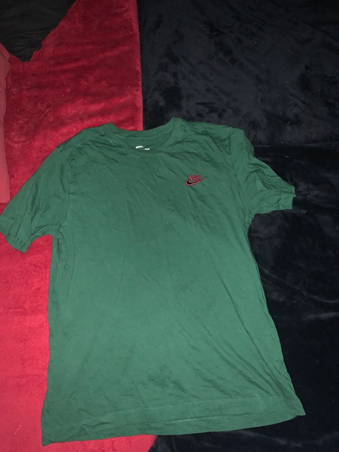 Nike Green T-Shirt thumbnail