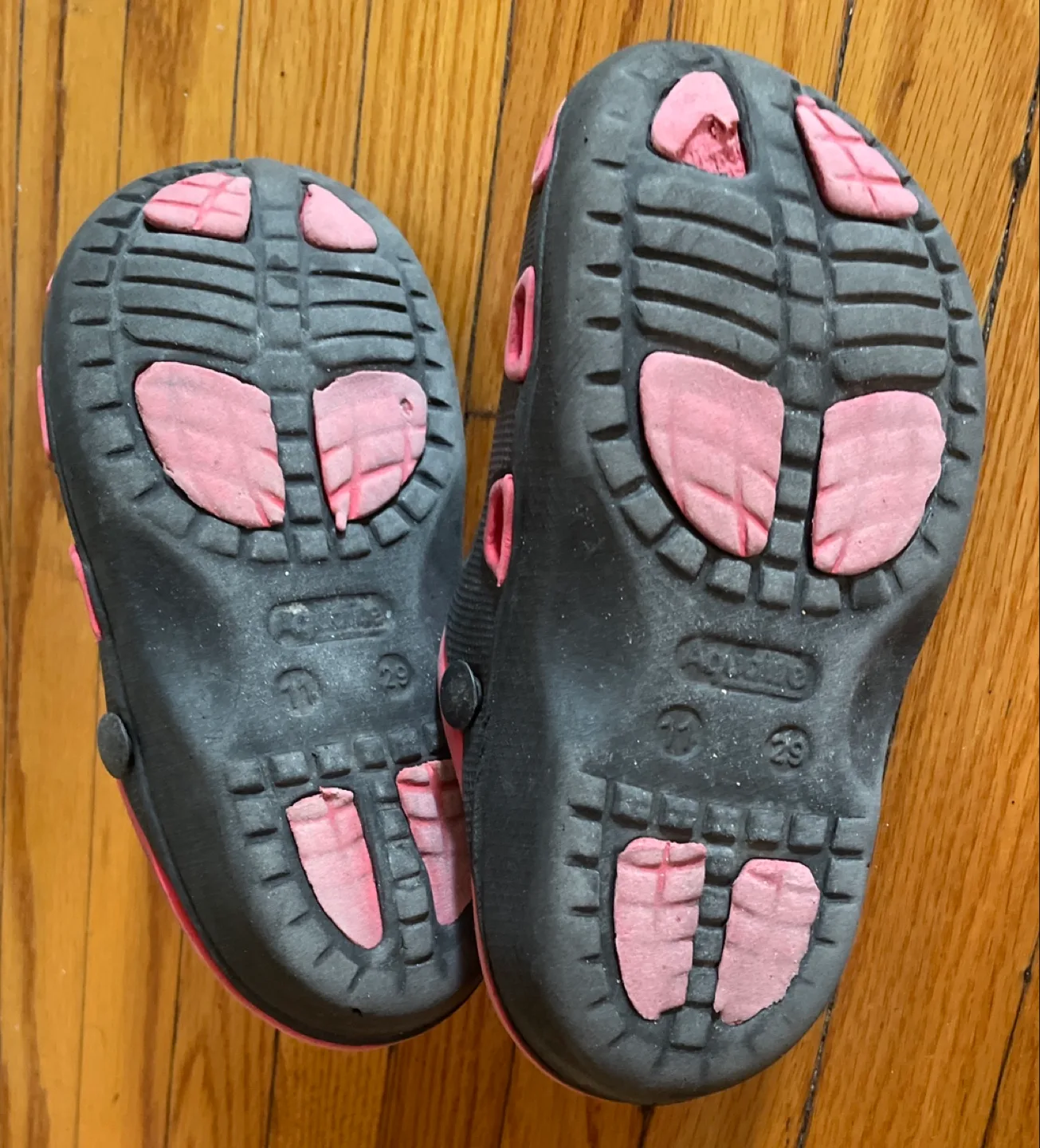 Crocs Kids Clog, Black/Pink, Size 11 image indicator(2)