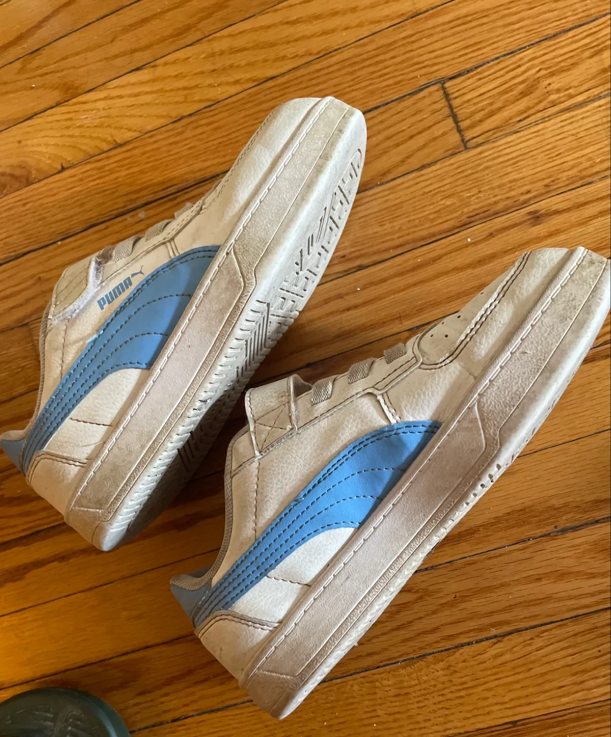 Kids Puma kids White & Blue Sneakers image indicator(3)