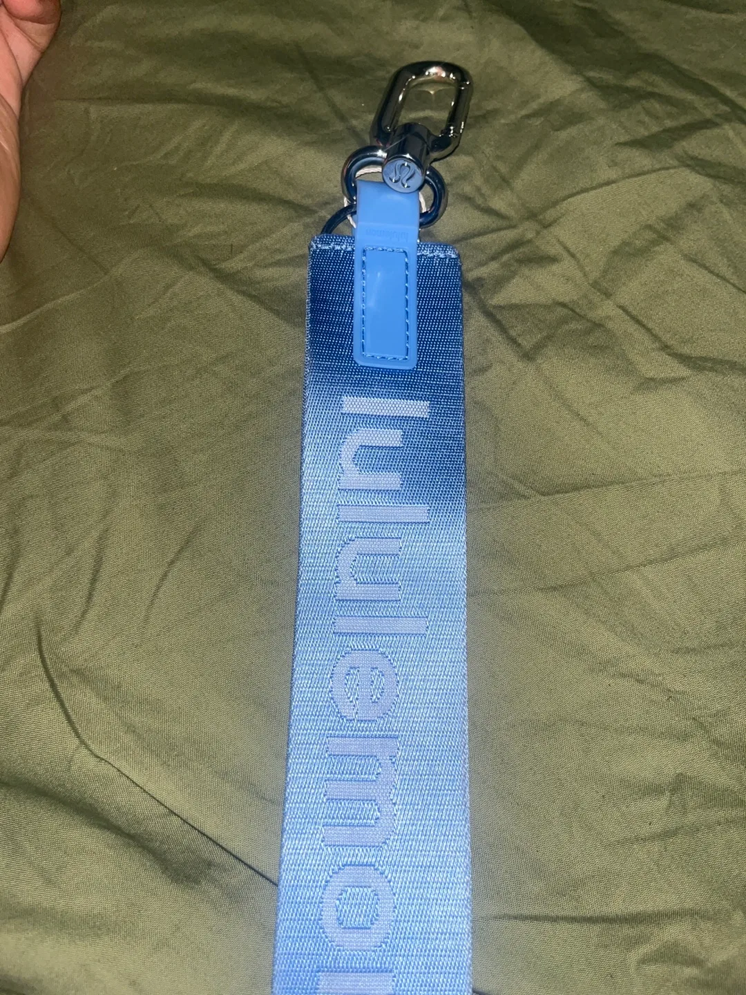 Lululemon Blue Keychain image indicator(2)