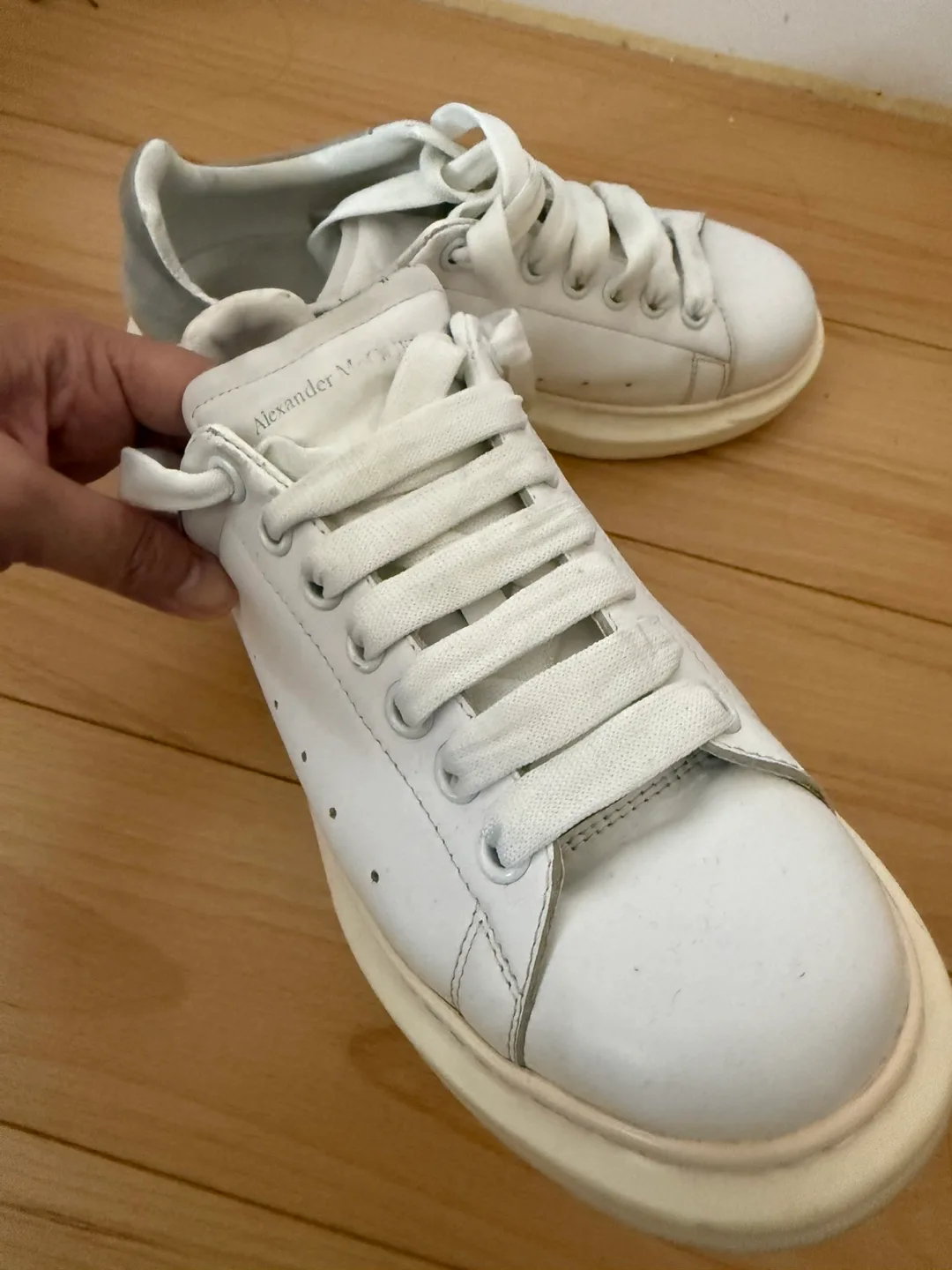 Alexander McQueen White Leather Sneakers thumbnail