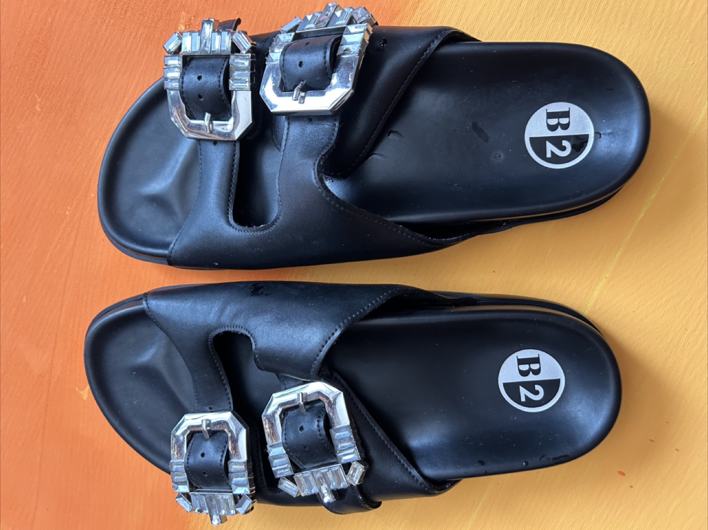 B2 Black Embellished Buckle Sandals - photo 4