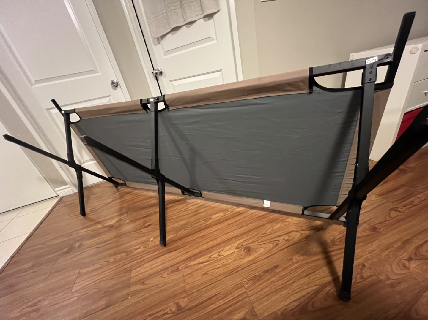 Coleman Folding Cot - Great for Camping! - photo 4