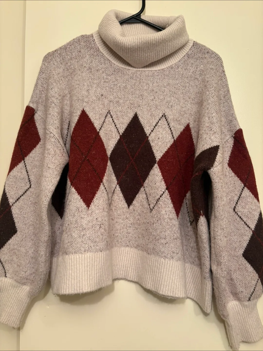 Argyle Pattern Turtleneck Sweater - Size F thumbnail
