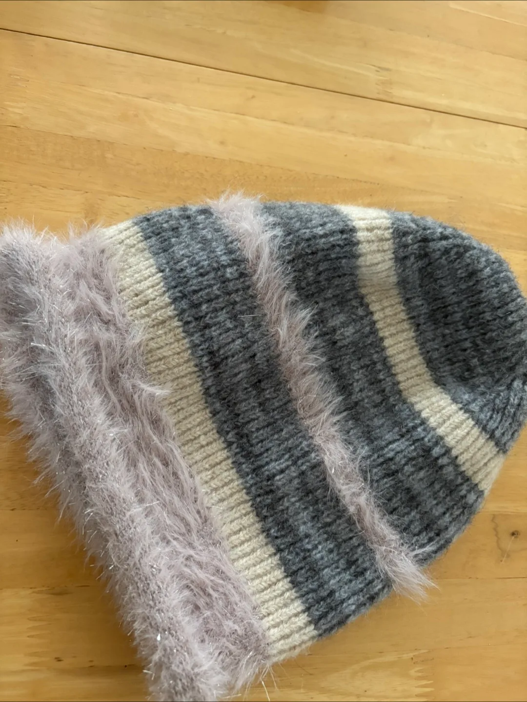 Striped Knit Beanie Hat - Grey & White thumbnail