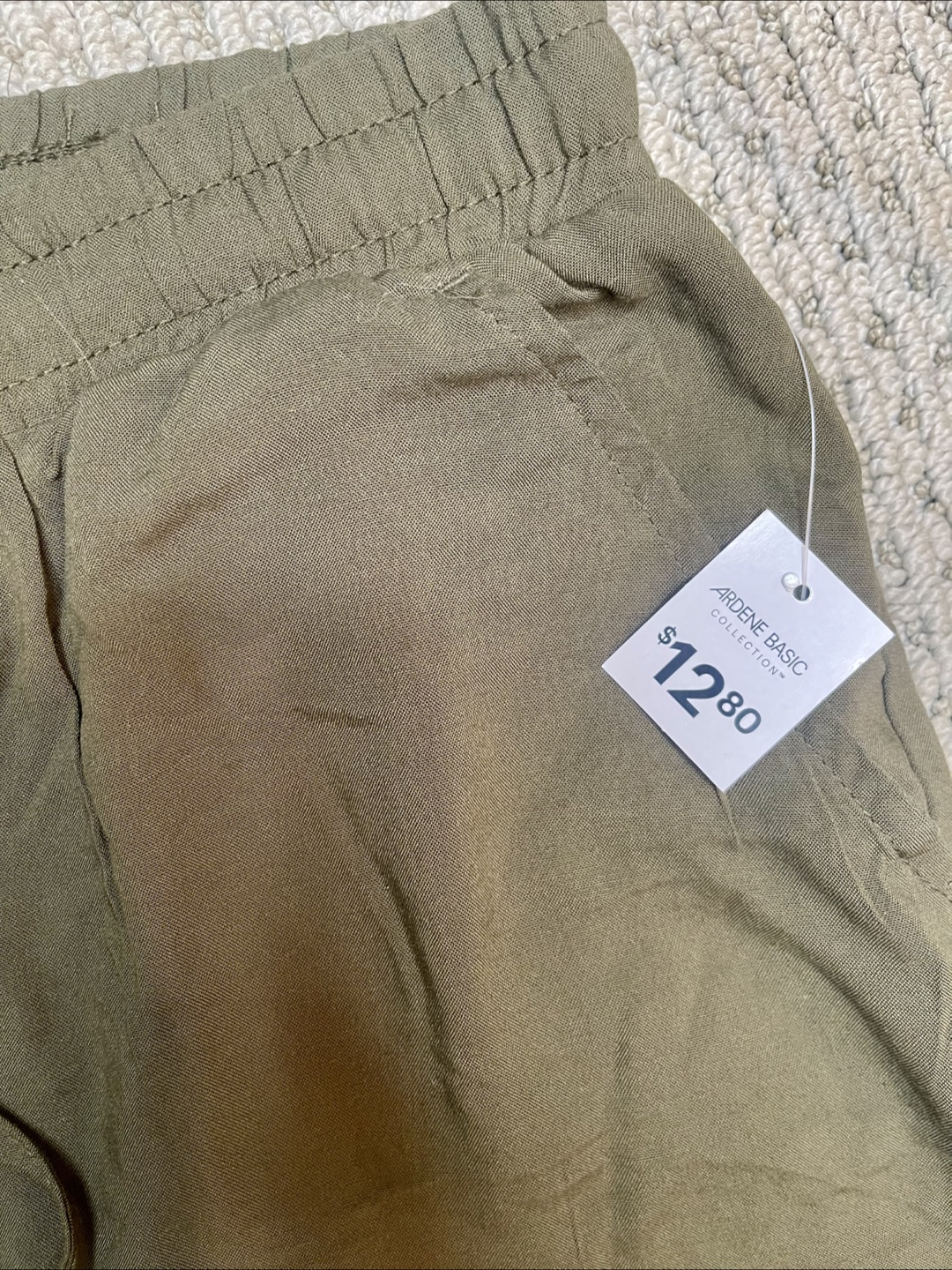 🇨🇦Basic Collection Olive Shorts - photo 3