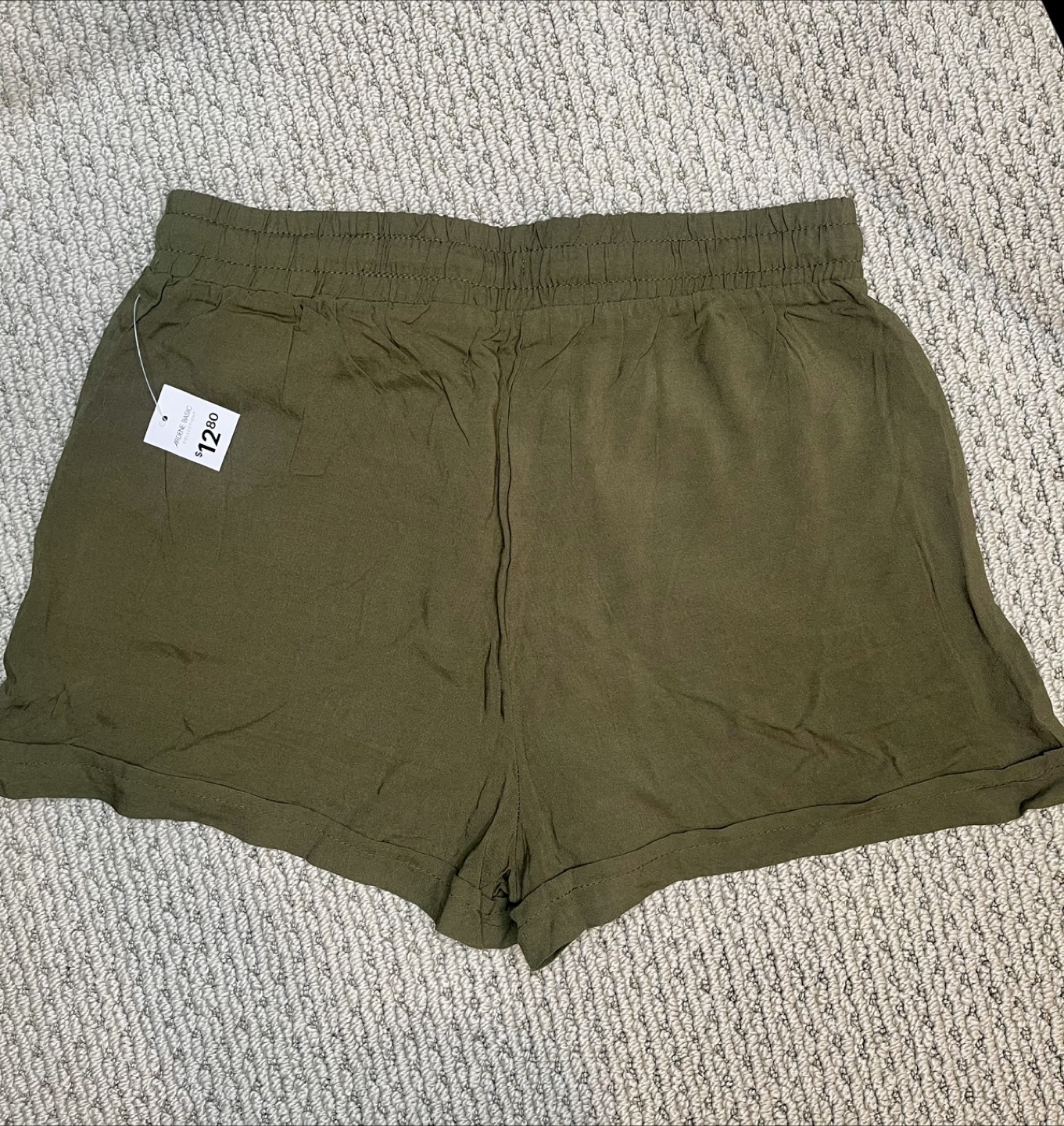 🇨🇦Basic Collection Olive Shorts - photo 2