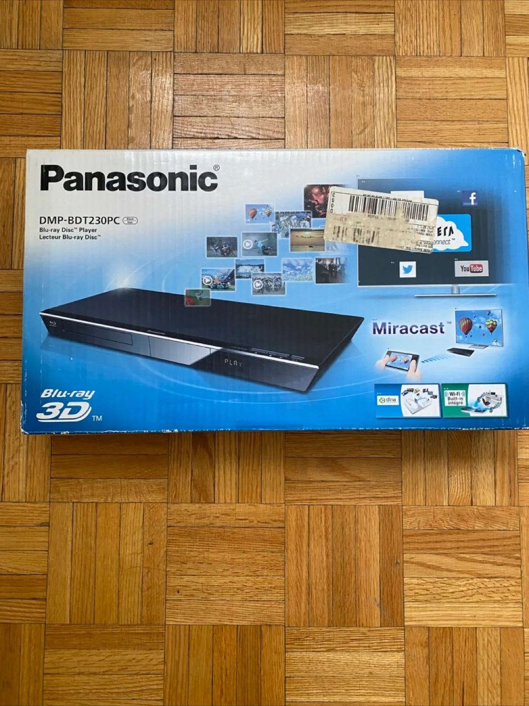 Panasonic DMP-BDT230PC Blu-ray Disc Player thumbnail