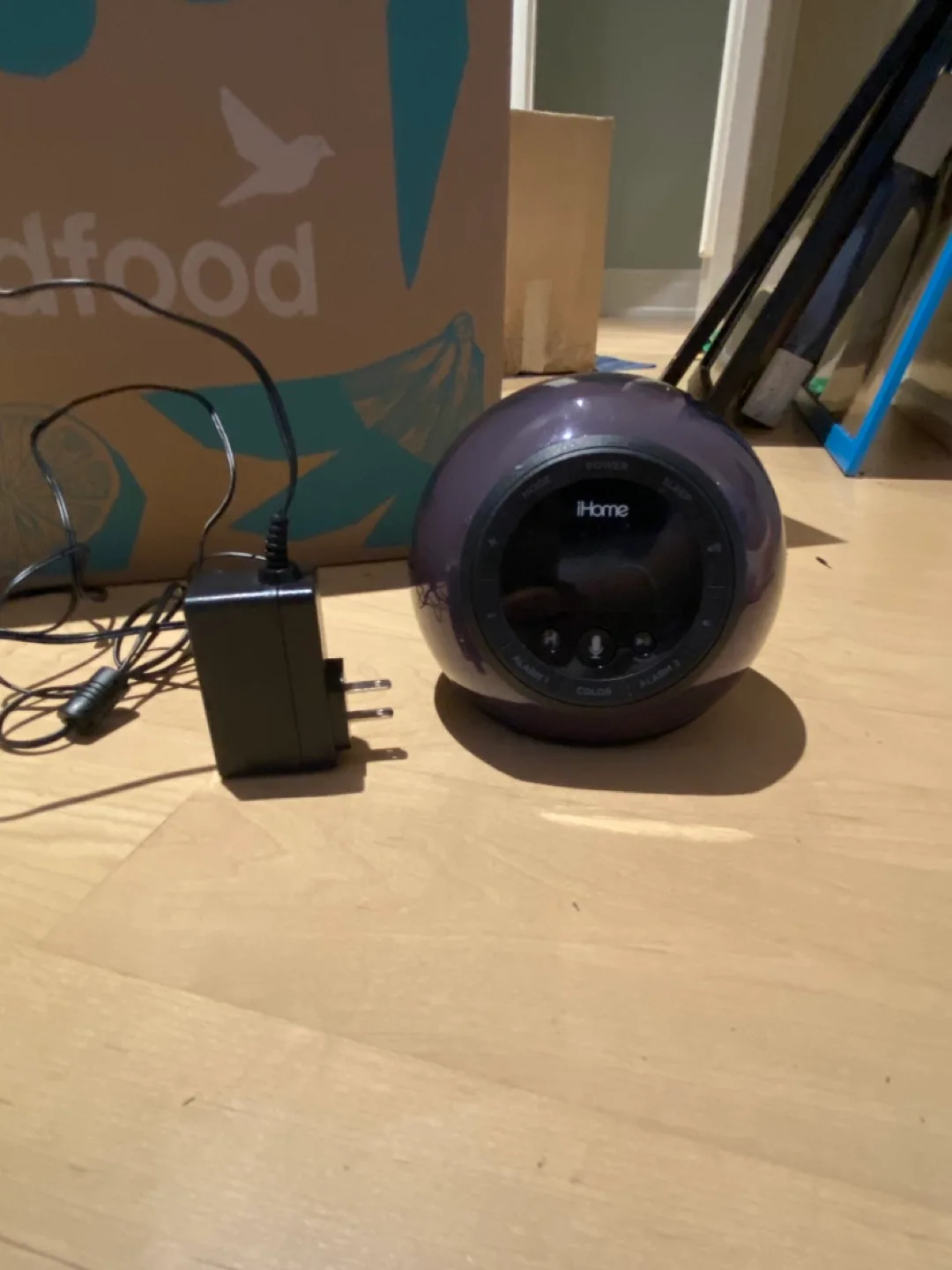 iHome Color Changing Alarm Clock thumbnail