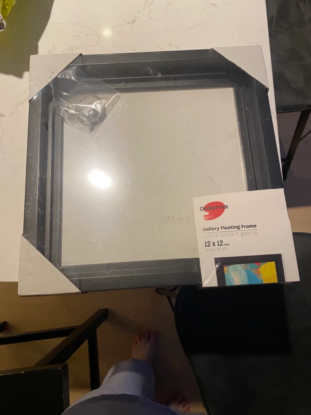 DeSerres Floating Frame - 12 x 12 thumbnail