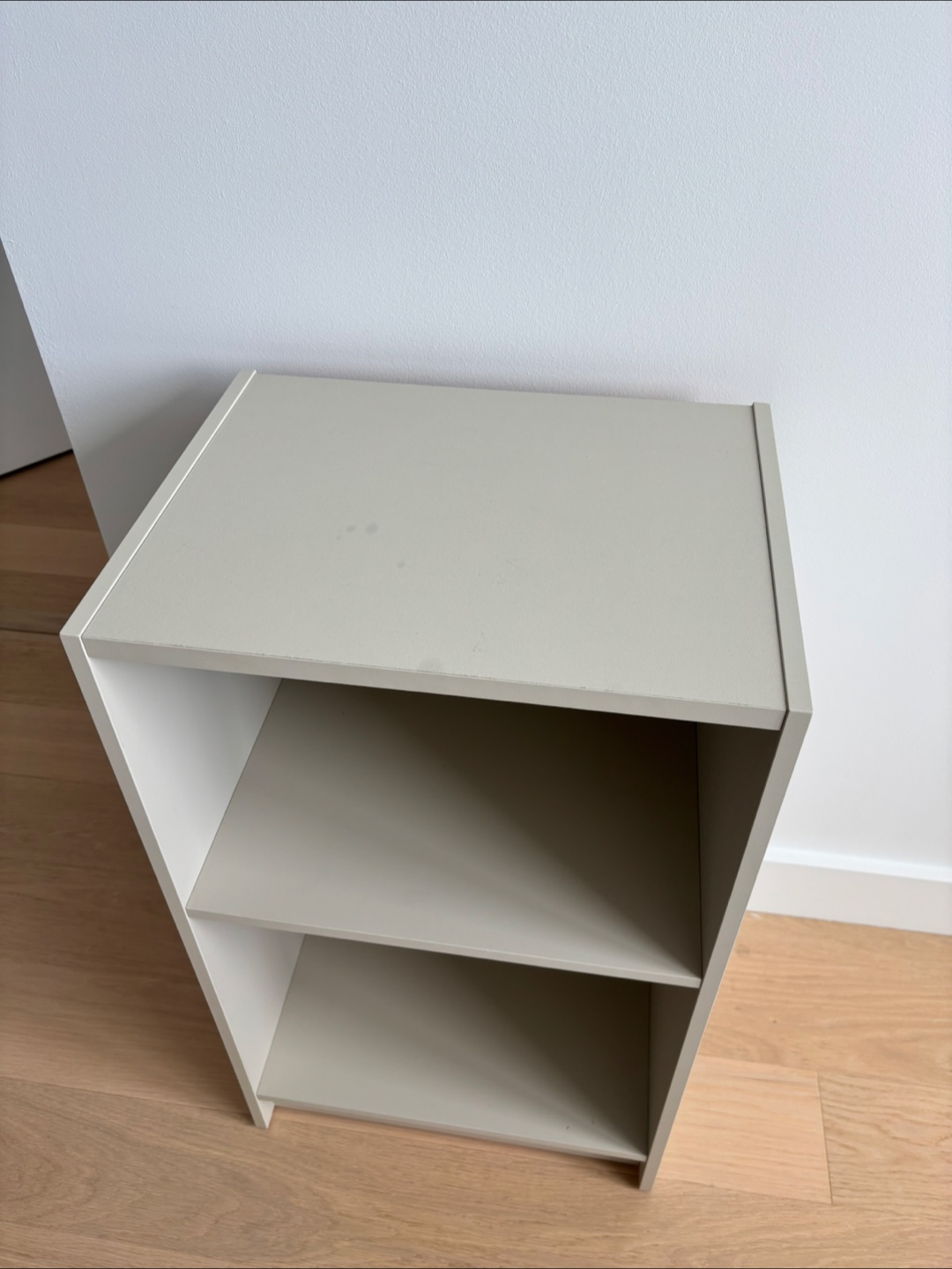 Ikea nightstand / shelf - photo 2