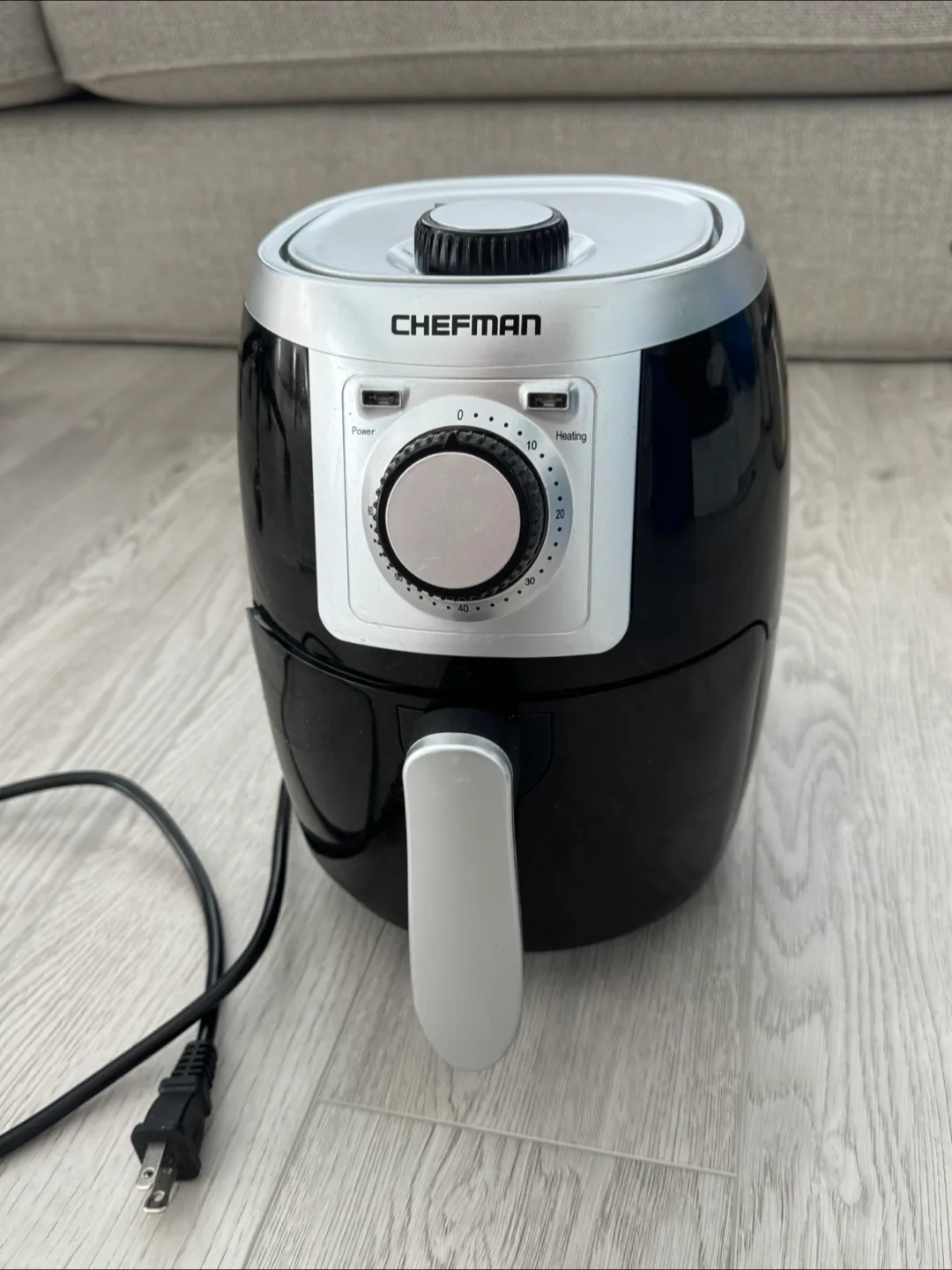 Chefman TurboFry 2-Quart Air Fryer thumbnail