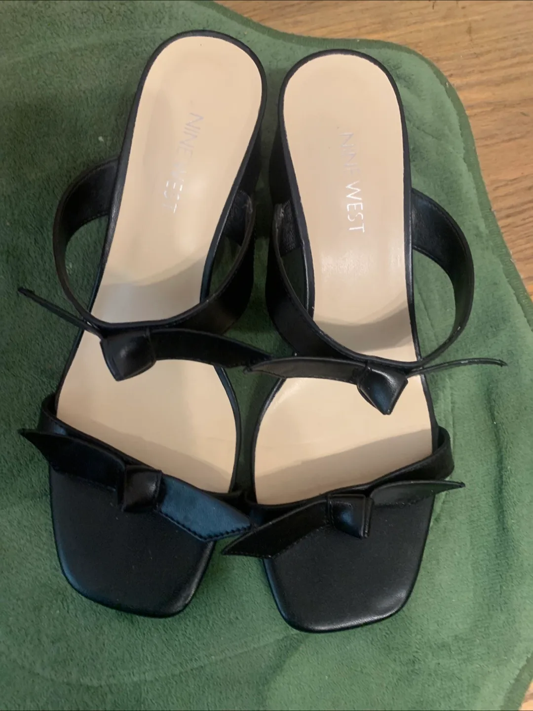 Nine West Black Heels - Size 7 thumbnail
