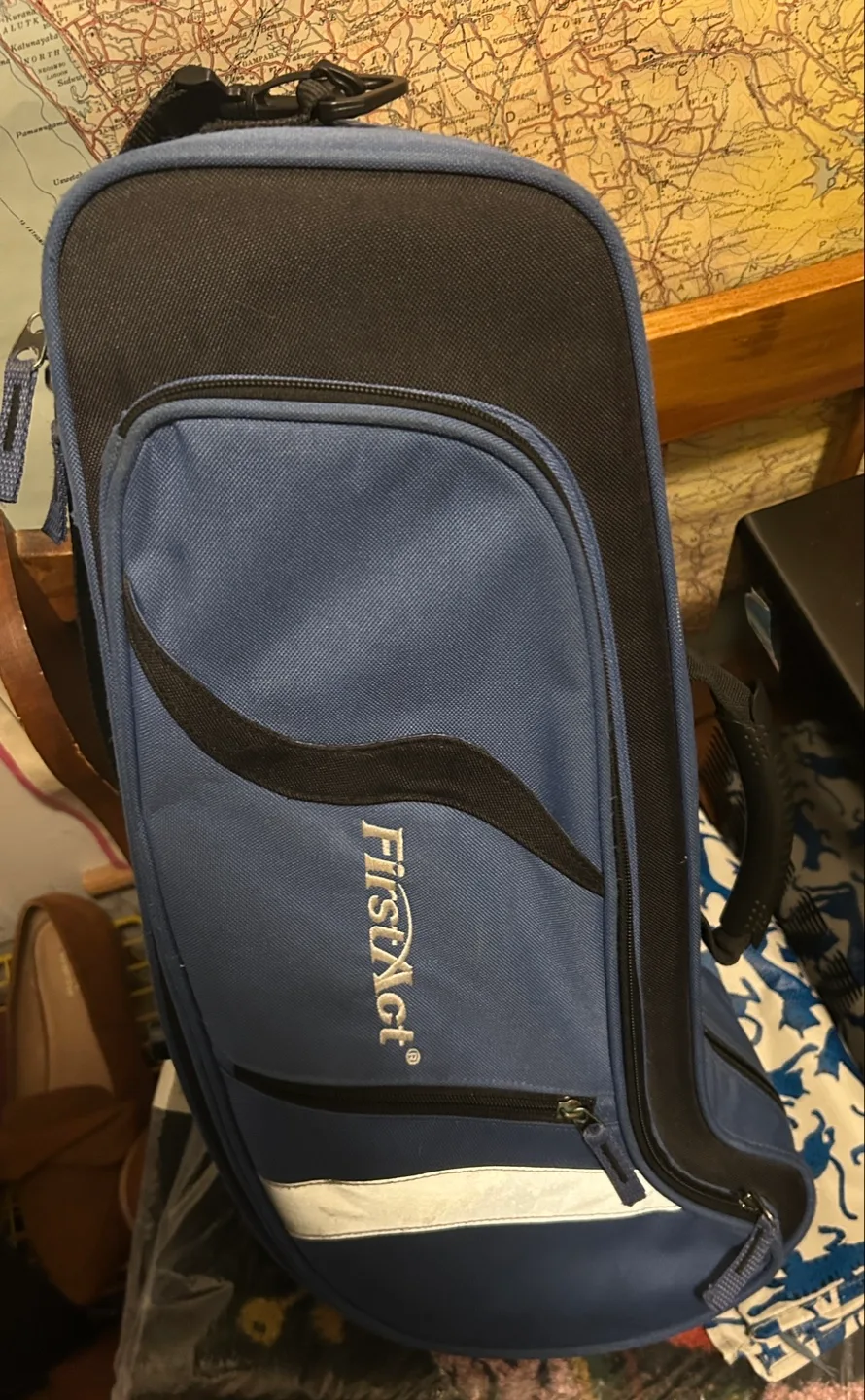 First Act student Trumpet with Case image indicator(2)