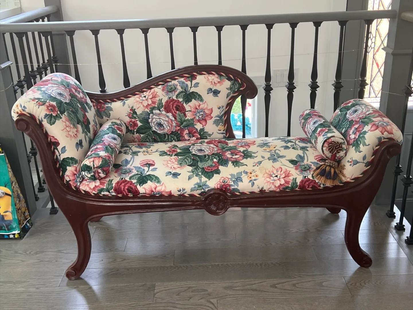 Floral Chaise Lounge thumbnail
