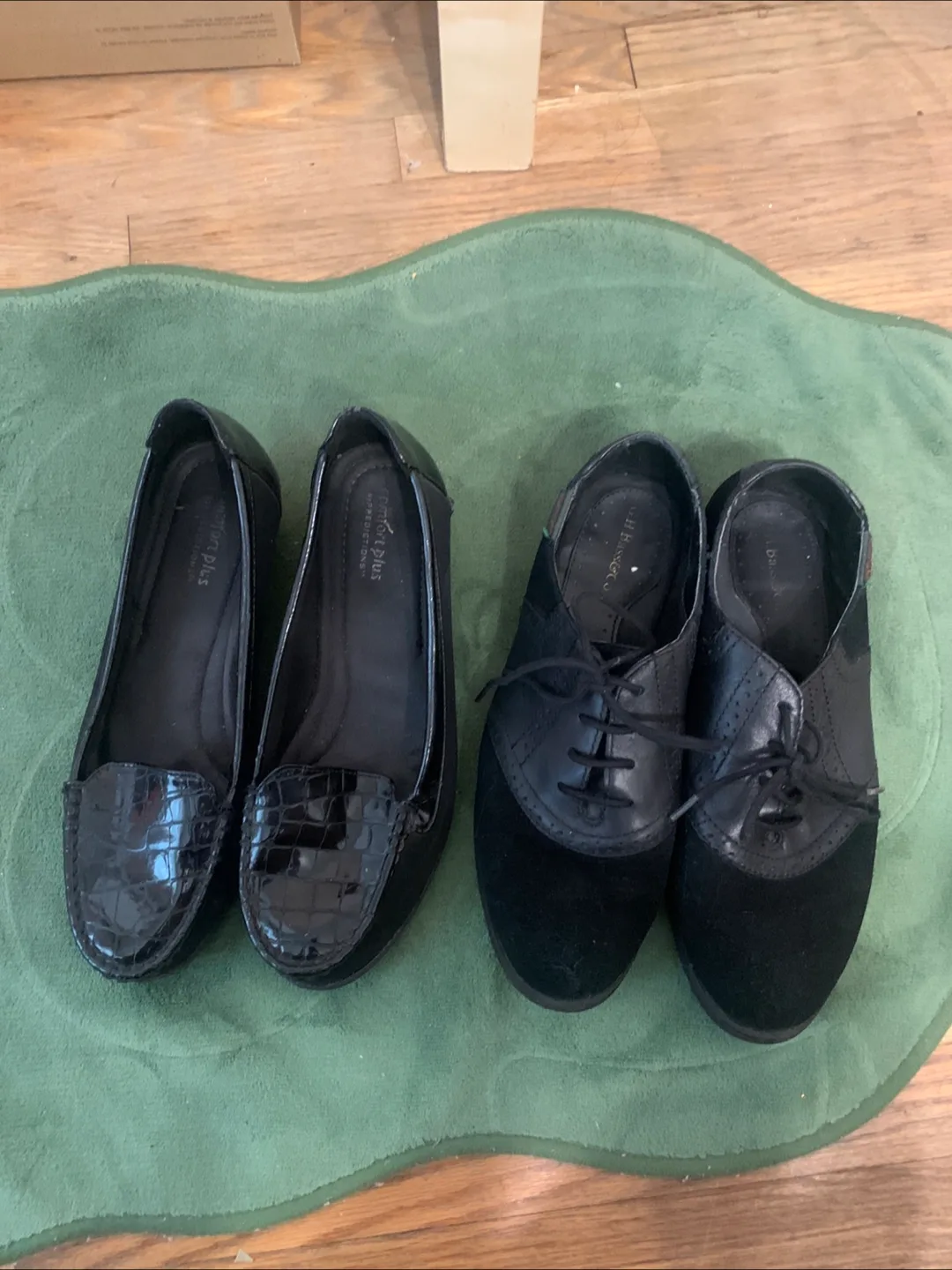 G.H. Bass & Co. Saddle Shoes & Comfort Plus Flats thumbnail