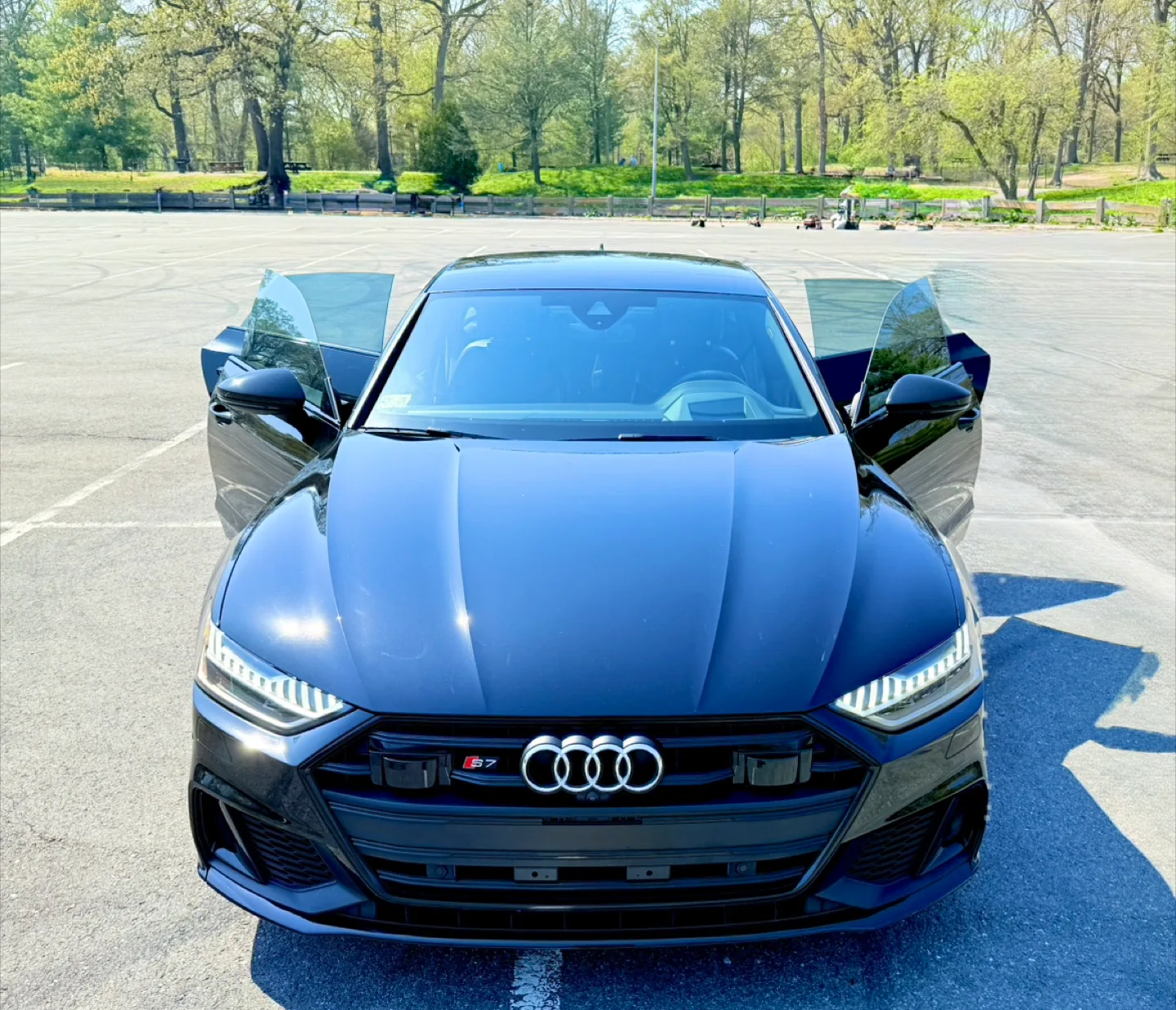 Audi S7 - Black image indicator(6)