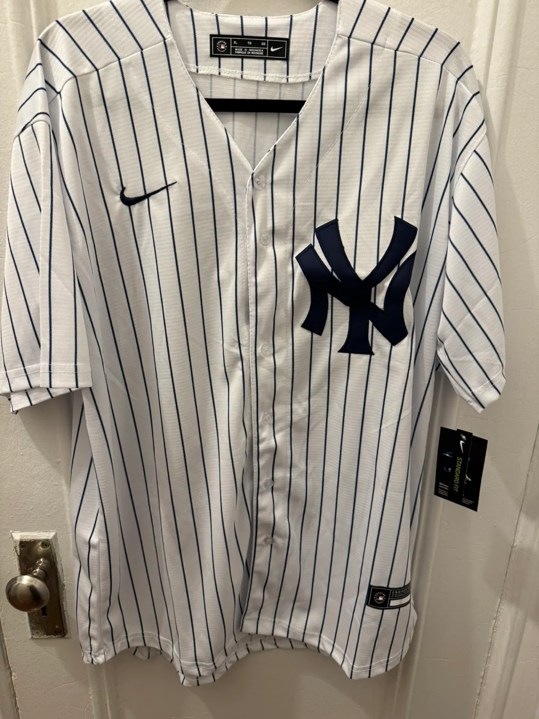 Nike New York Yankees Jersey #28 thumbnail