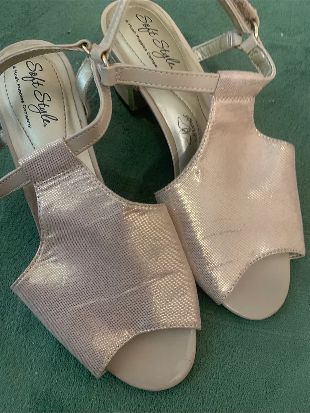 Soft Style  Hush Puppies Heels thumbnail