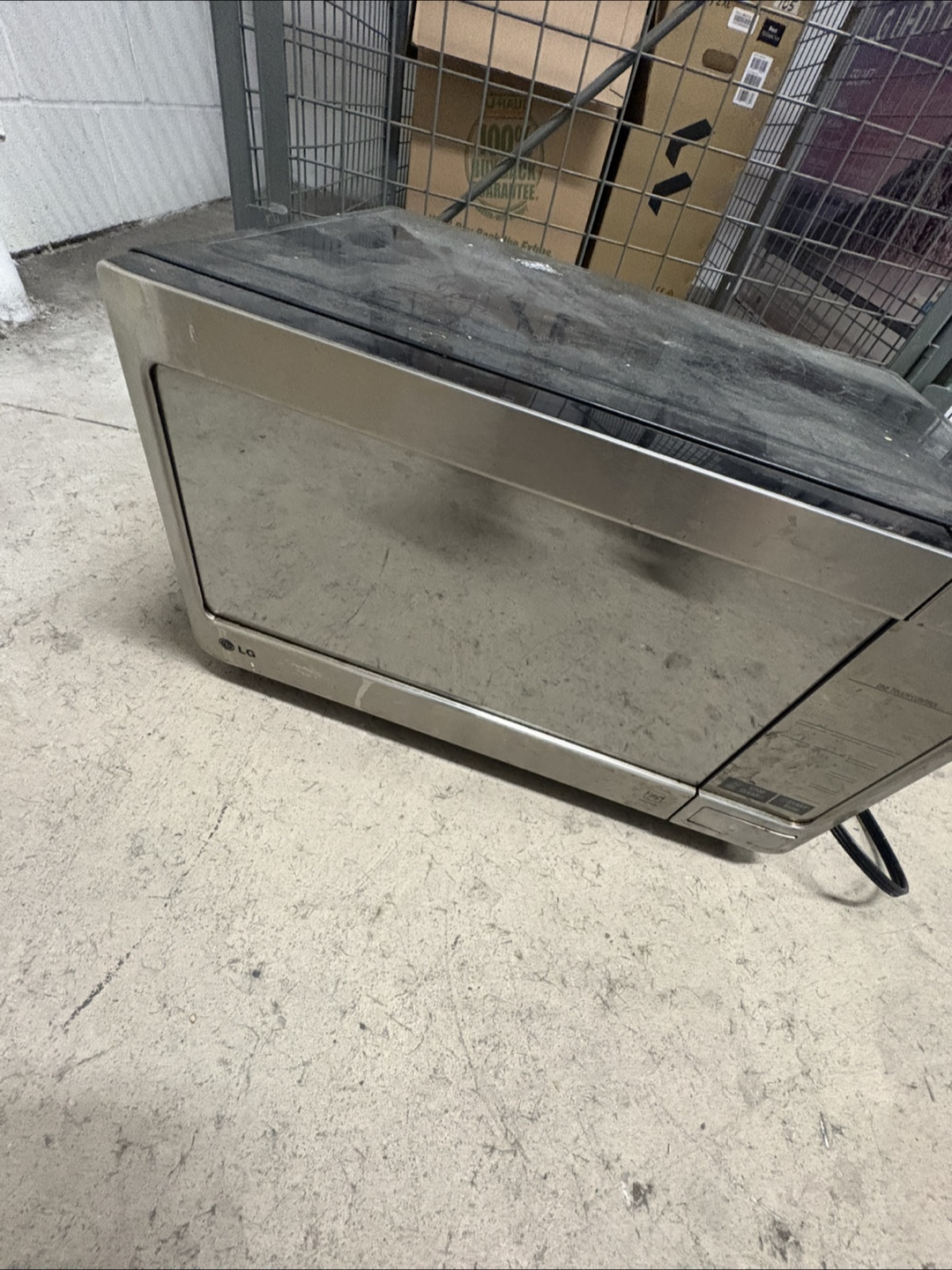 LG Microwave - Used Condition - photo 2